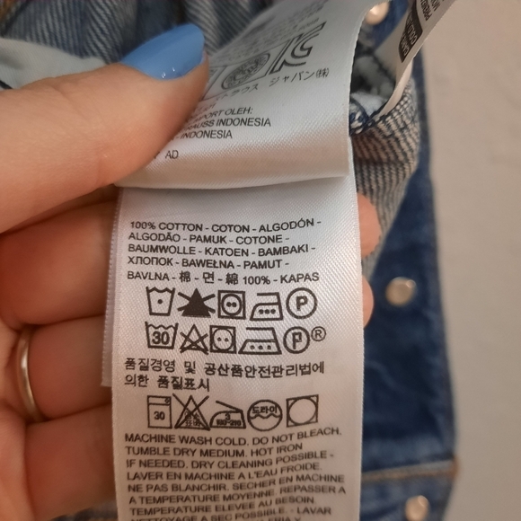 Levi's Star Studded Denim Jacket XS - Picture 6 of 8